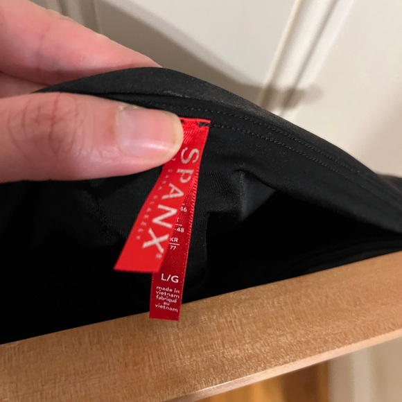 Spanx Faux Leather Moto Leggings Black Size Large - Picture 4 of 5